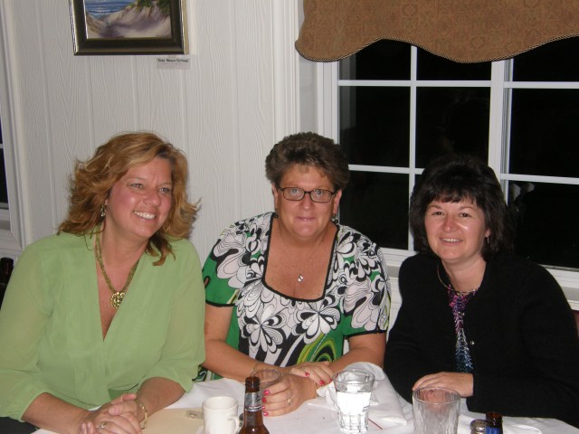 Brenda, Pam, & Bonnie Banquet 2009